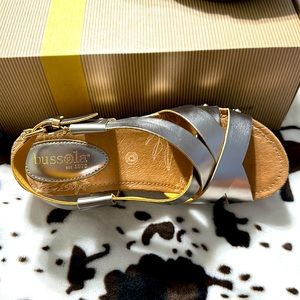 Bussola Sandals